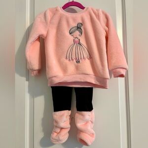 Pink Fleece Sweatshirt and Black Leggings Set